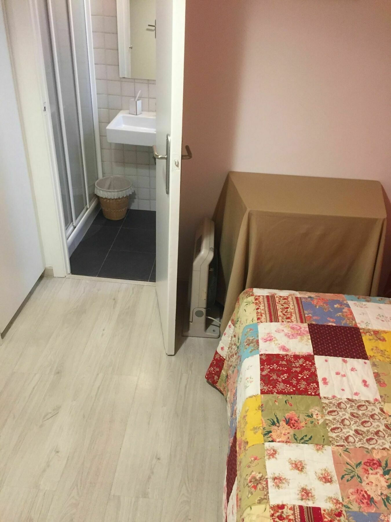 Apartamento Apkeys Barcino Balmes Barcelona Exterior foto