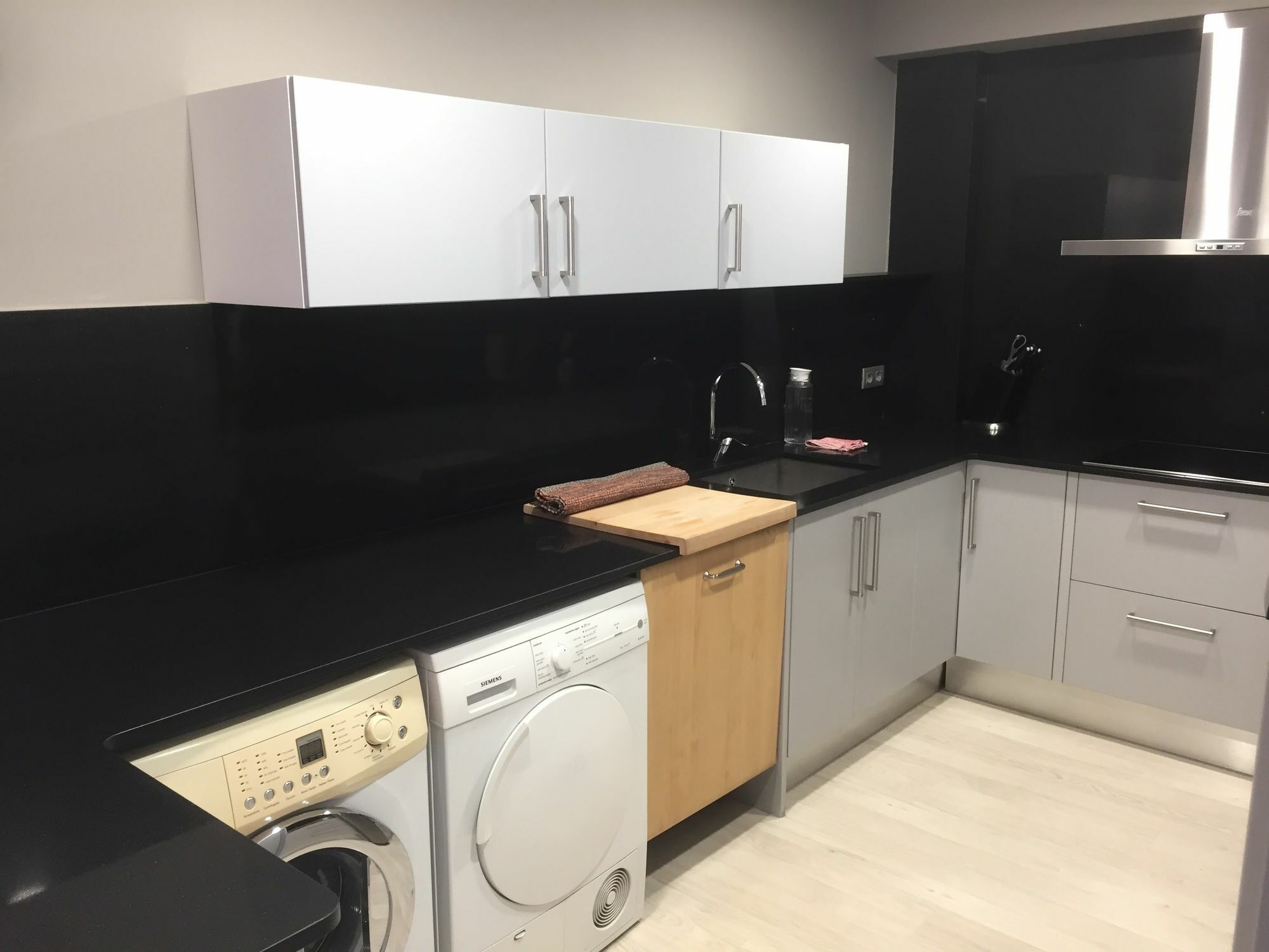 Apartamento Apkeys Barcino Balmes Barcelona Exterior foto